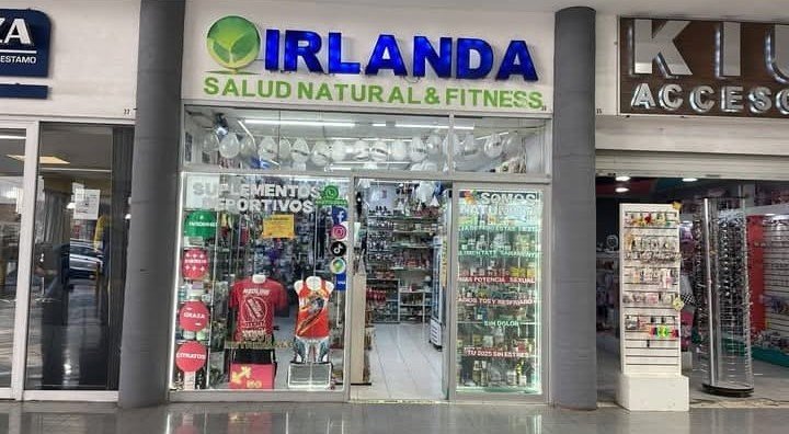 Fachada de la tienda naturista en Cimatario, Querétaro
